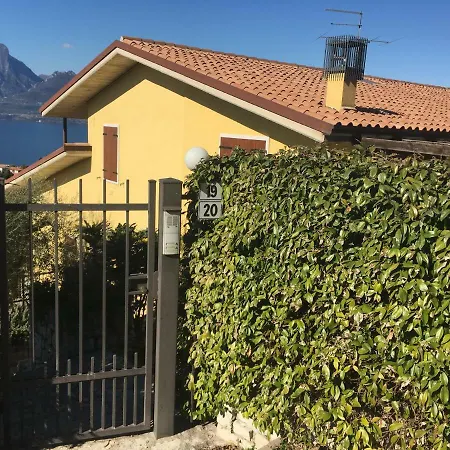 A Casa Di Emy, Di Garda